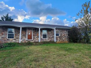 226 Elwyn Ave, Reading, PA 19608