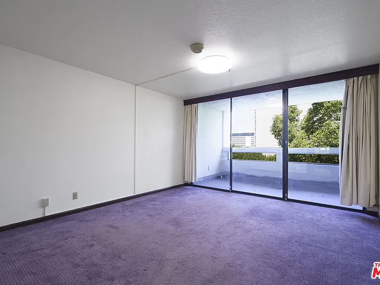 880 W 1st St #306 — Photo 20
