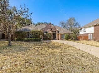 2040 Saint Andrews Dr, Round Rock, TX 78664