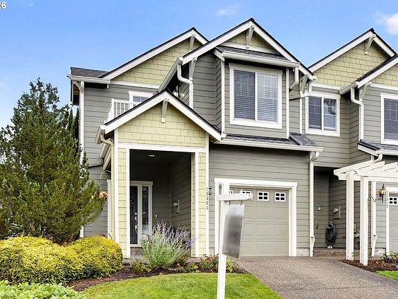 2nd image of 20464 Hoodview Ave