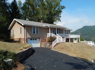 349 Tulip Poplar St, Weber City, VA 24290