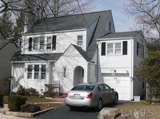 90 Shelley Ave, Port Chester, NY 10573