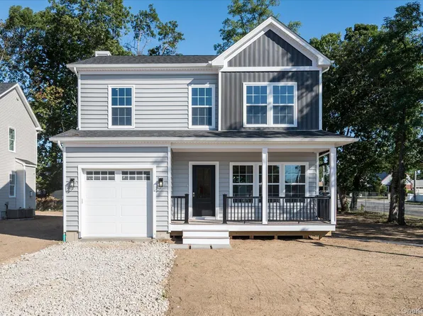 2 Gail-Grace Court, Copiague, NY 11726