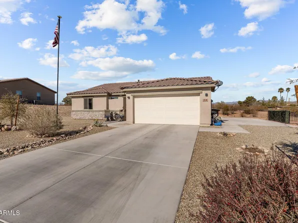 24 W Monte Cristo Drive, Wickenburg, AZ 85390