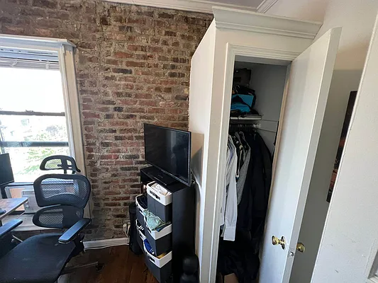 Rented by Best Apartments North Inc | media 18