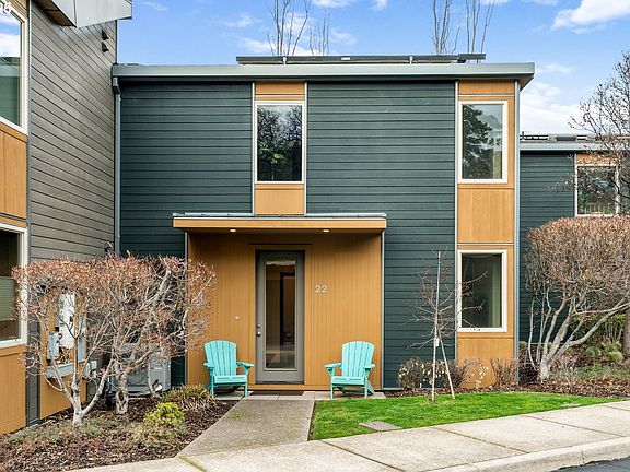 2nd image of 22 Mosier Creek Pl #22