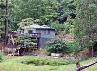 2342 Powder Horn Mountain Rd, Deep Gap, NC 28618