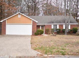 725 Pattywood Dr, Bryant, AR 72022