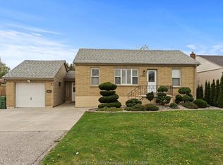 2563 Meldrum Rd, Windsor, ON N8W4E9