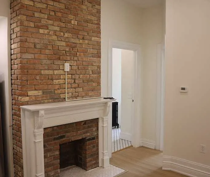 73 Richmond Ave #5 — Photo 4