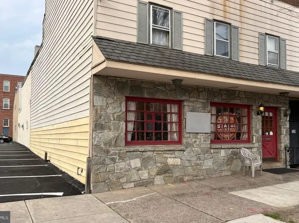 129 E High St APT A, Pottstown, PA 19464