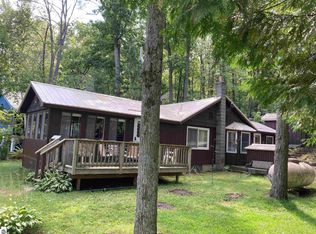 460 Ogemaw Rd, Rose City, MI 48654