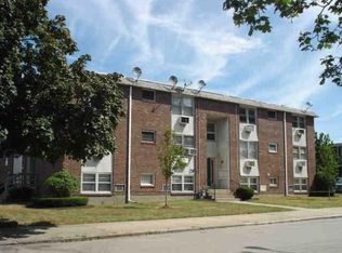 76 Park St APT 8, Pawtucket, RI 02860