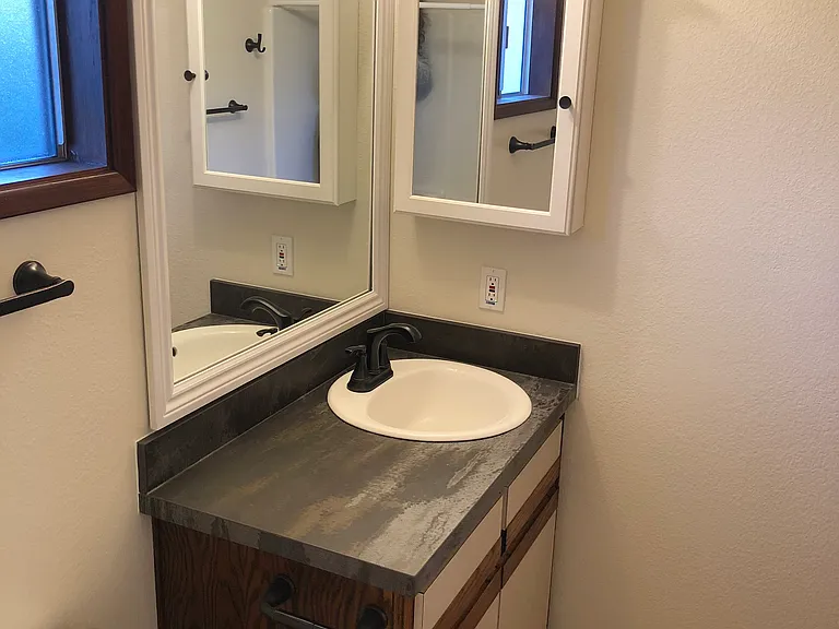 Bathroom Vanity