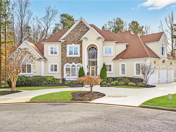 8250 Royal Saint Georges Way, Duluth, GA 30097