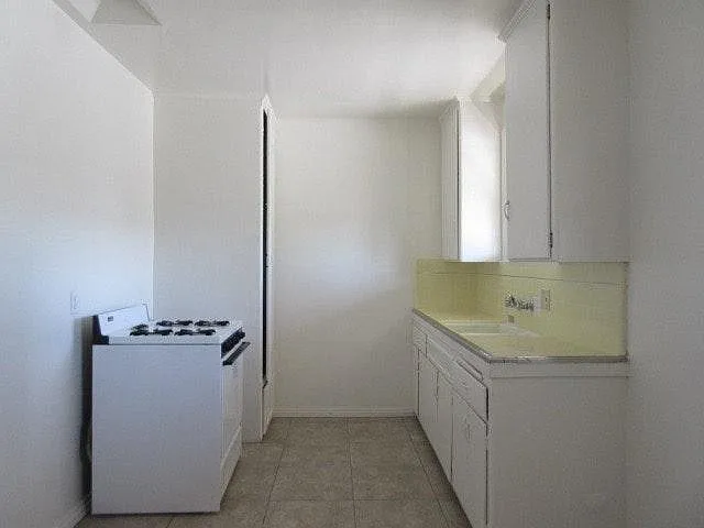 1410 N Kenmore Ave #6 — Photo 12