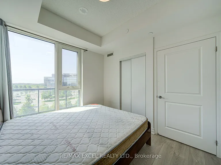 8 Rouge Valley Dr W #609B — Photo 24