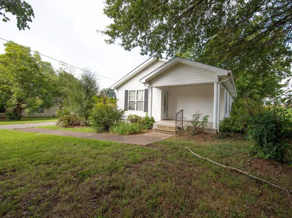712 N Main St, Dyer, TN 38330