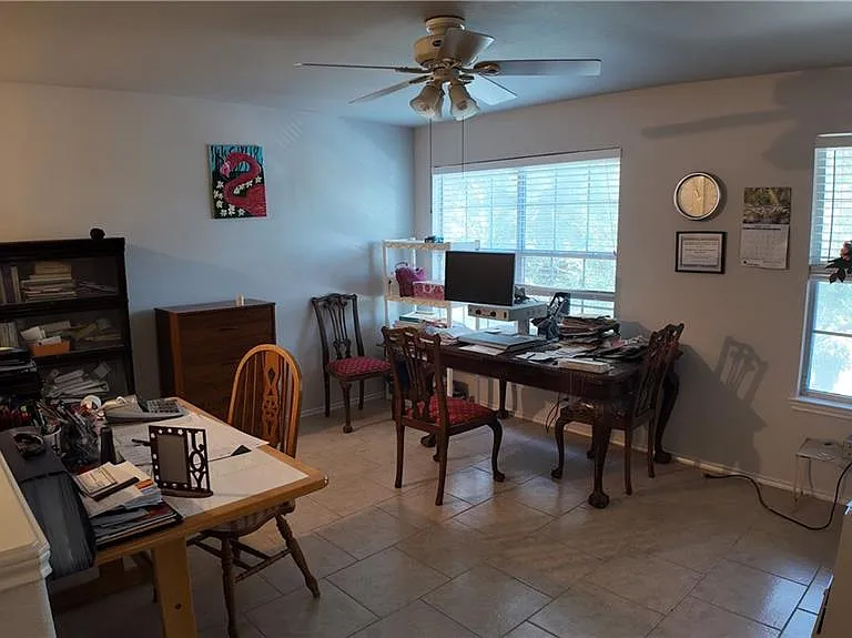 3908 Redbird Ave — Photo 18