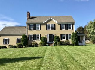 100 Robin Rd, Bridgewater, MA 02324