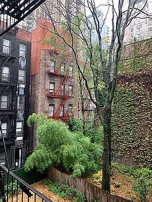 5th image of 346 E 76th St APT 7