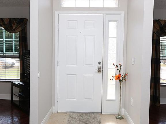 2nd image of 1903 Manatee Ln