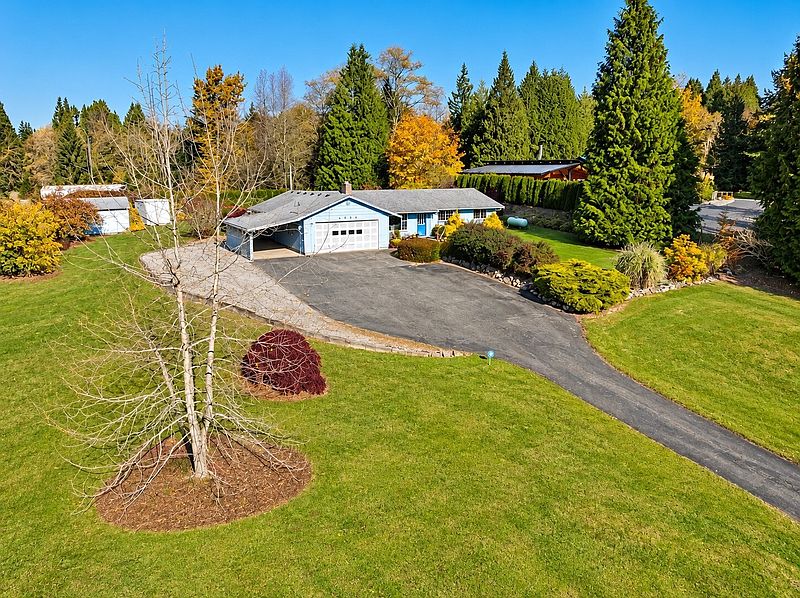 2nd image of 4336 Birch Bay Lynden Rd.