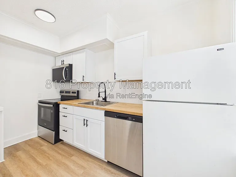 3700 Wyoming St #201 — Photo 7