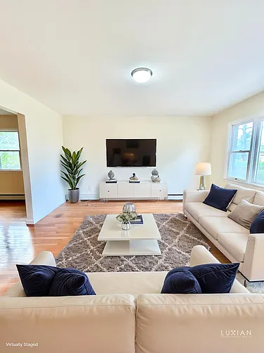 164 Rossiter Ave #1 Photo 1