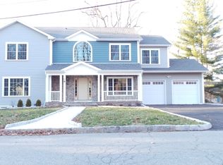 18 Kingwood Rd, West Orange, NJ 07052