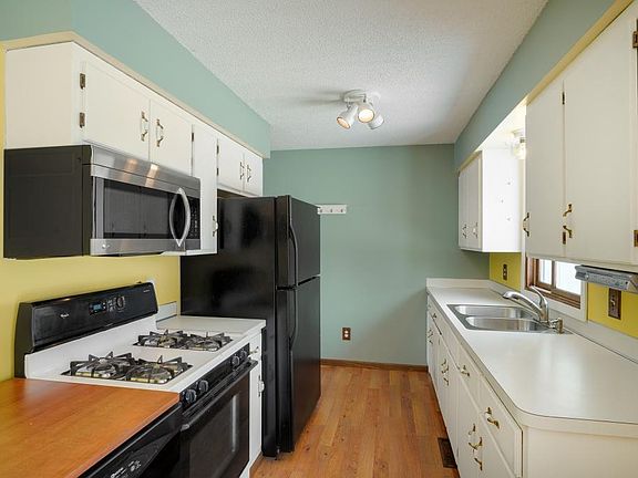 5th image of 3905 233rd Ln NW