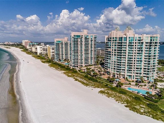 3rd image of 1560 Gulf Blvd APT 1402