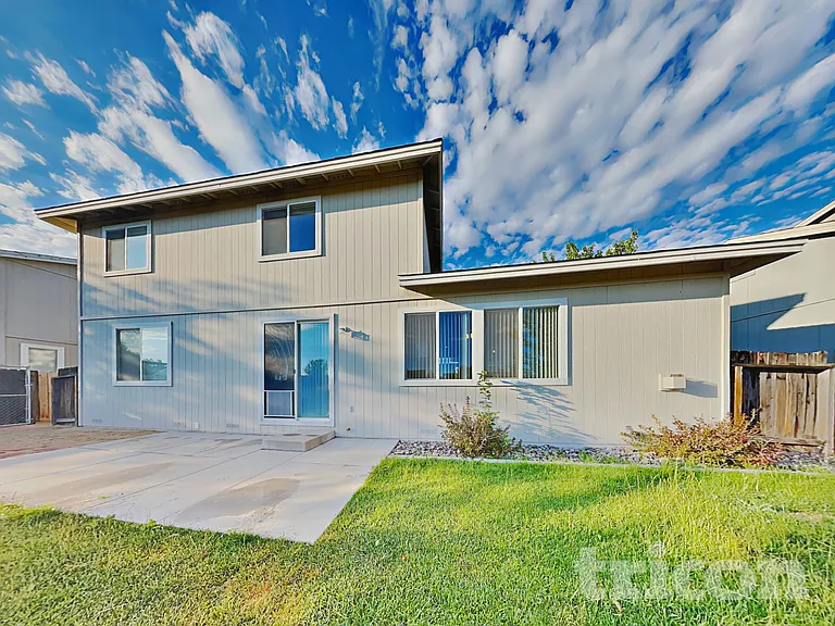 9570 Long River Dr — Photo 16