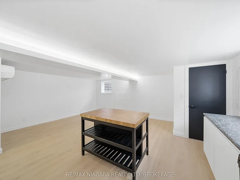 1361 Station St #2 — Photo 11