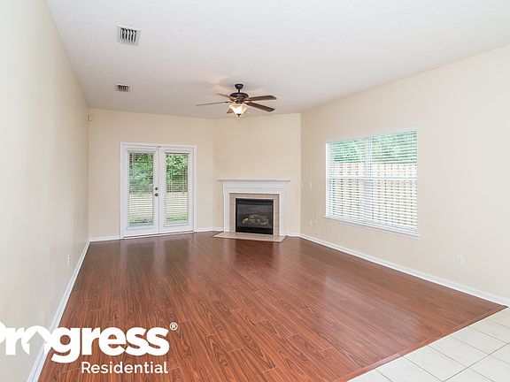 2nd image of 1417 Greyfield Dr