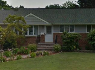 11 Williams Ave, Syosset, NY 11791