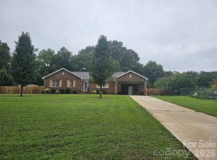 11001 S Hampton Dr, Mint Hill, NC 28227