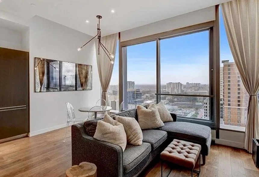 Apartment for Rent — Photo 4