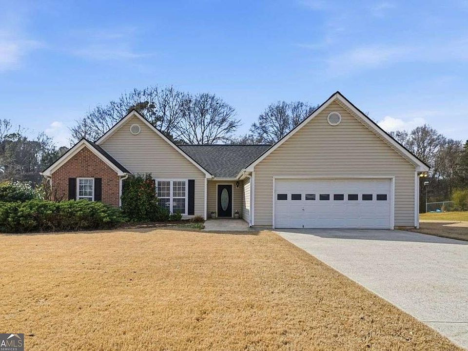 1st image of 916 Elijah Way