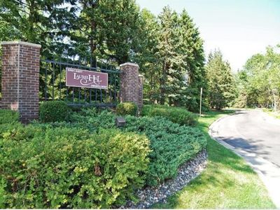 5901 Laurel Ave APT 230, Golden Valley, MN, 55416