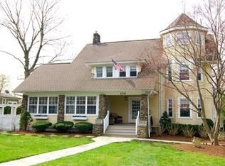 130 W Ridgewood Ave, Ridgewood, NJ 07450