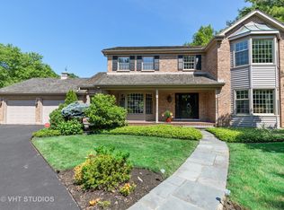701 Newcastle Dr, Lake Forest, IL