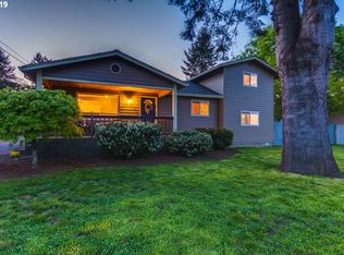 52487 Bird Rd, Scappoose, OR 97056