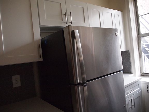 4th image of 34-20 74th St #5C