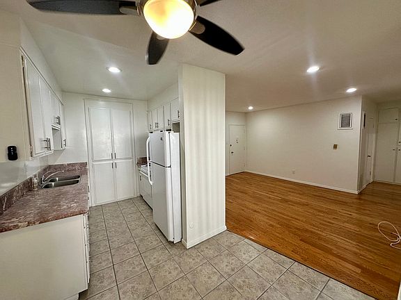 2nd image of 1430 Hi Point St APT 307