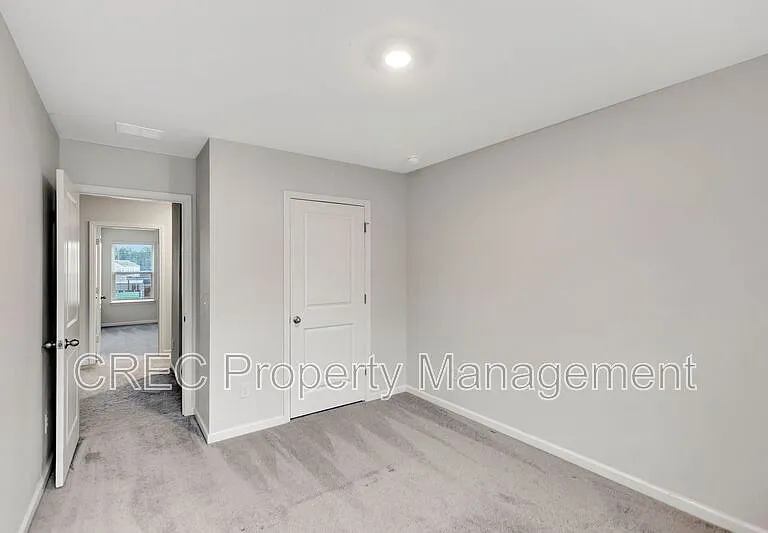 575 Wayton Cir — Photo 26