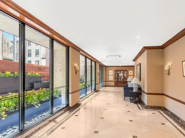 137 East 36th Street image 8 of 11