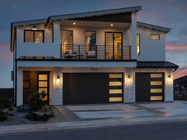 972 E Coyote Crest Dr, Washington, UT 84780