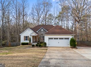 156 Azalea Dr, Winder, GA 30680
