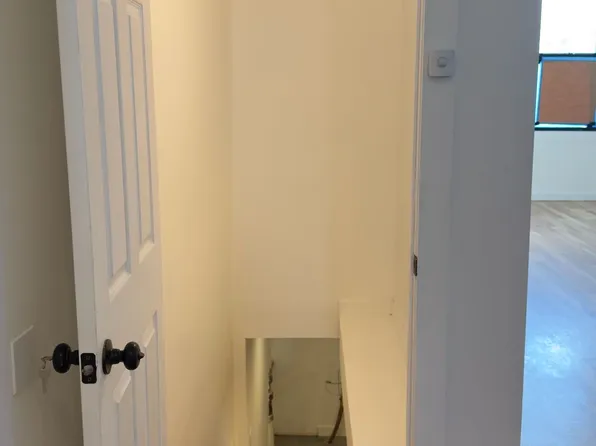 32 Radde Place image 12 of 27